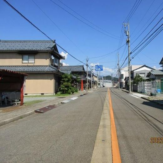 あわら市市姫２丁目　土地の前面道路含む現地写真