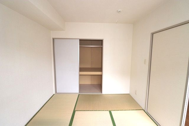 セジュールOKの和室|落ち着いた雰囲気の和室付きです