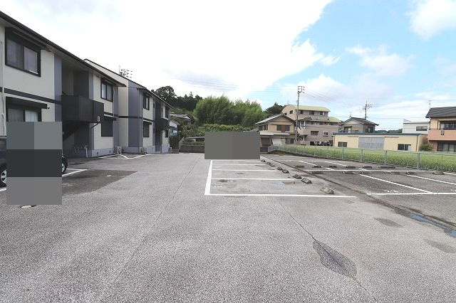 セジュールOKの駐車場|駐車場完備です