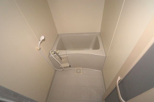 セジュールOKの浴室|落ち着いた空間のお風呂です