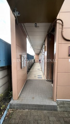 極のエントランス