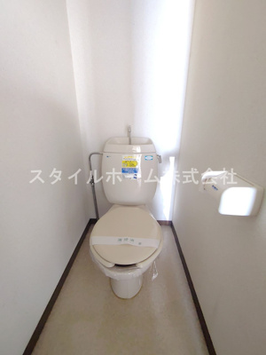 【トイレ】 | コスモハイツデューン | 別部屋写真です。