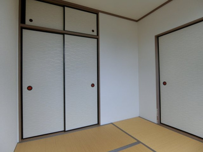 【寝室】 | 史弘苑