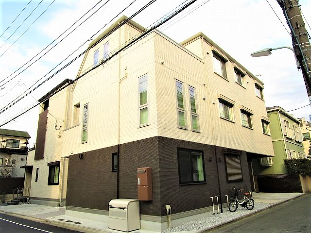 ソレイユコート