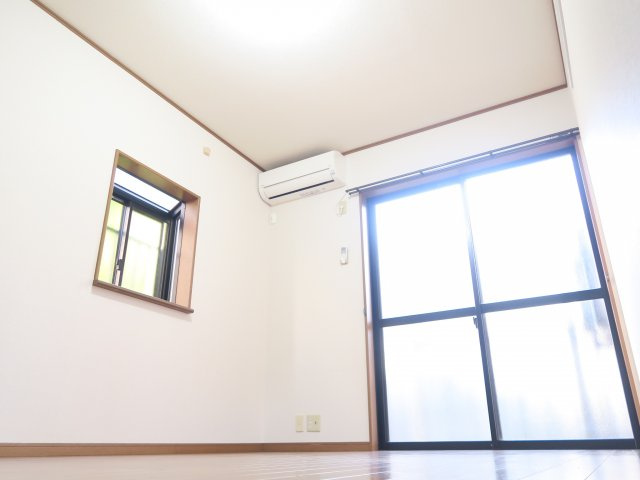 イオチハイツ5号棟の内装