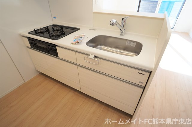 熊本市中央区菅原町のアパートのキッチン