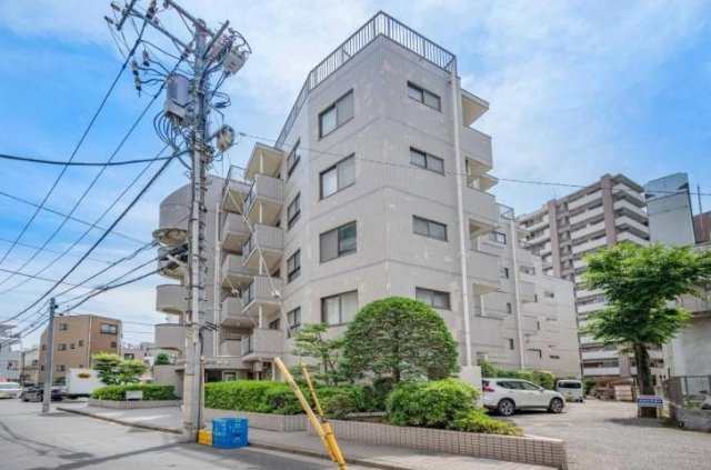 メインステージ板橋本町駅前の外観
