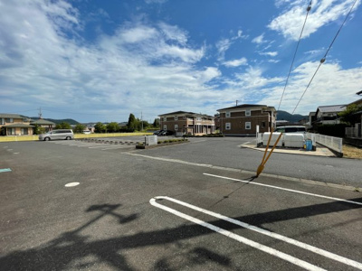 【駐車場】 | リュミエールＡ