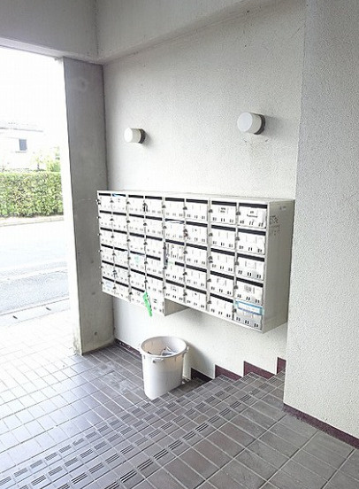 メディカルコーポⅡのエントランス|毎日通るエントランスはこのようになっています