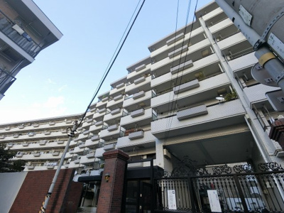 【外観】 | ワコーレ吉野町ガーデン | 総戸数１８３戸、昭和６２年３月築、ビックコミュニティ、管理費を安く抑えられます♪