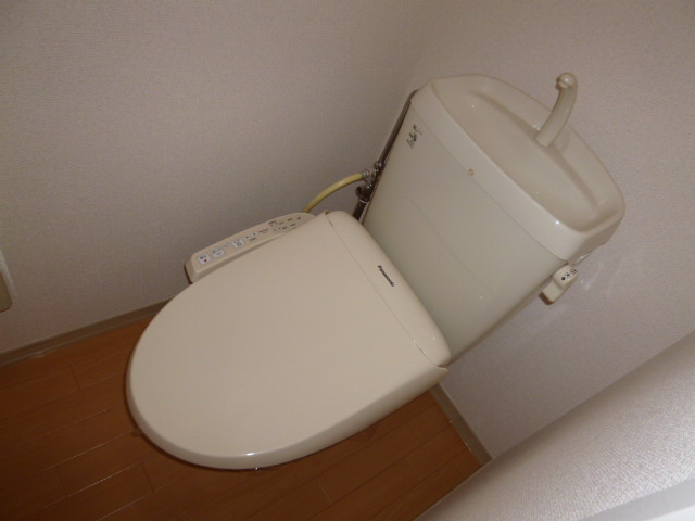 メゾンデラＷ　Ｃのトイレ|シャワー付きトイレ