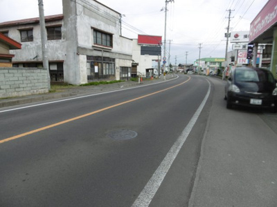 【前面道路含む現地写真】 | 黒石市北美町土地B | 前面道路含む現地写真です