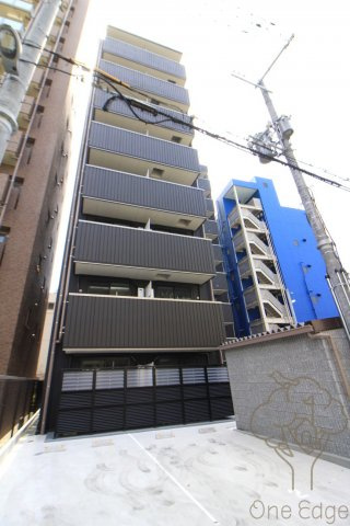T-RISE塚本の外観