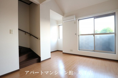 【寝室】 | メゾネット野村