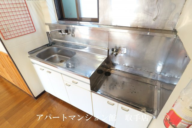 テラスハウス白山のキッチン