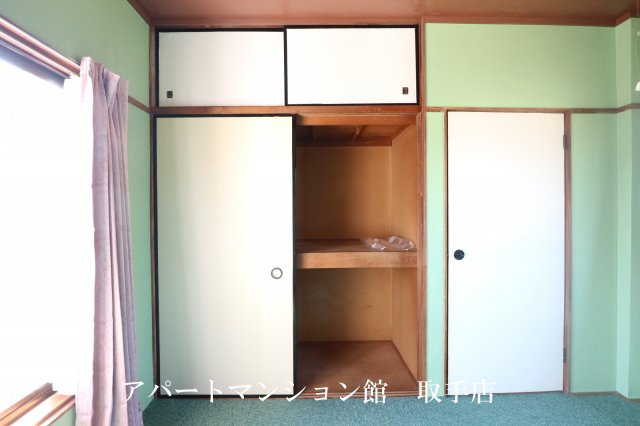 テラスハウス白山の収納