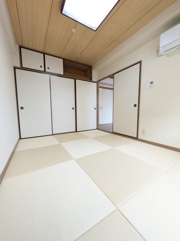 アビタヌーボの和室