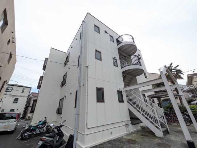 アビタヌーボの外観