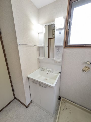 アビタヌーボの洗面所