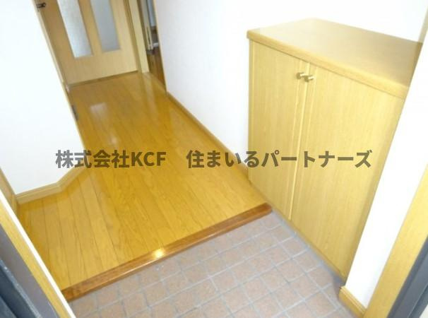 ソレイユ合川の玄関|収納もある玄関です