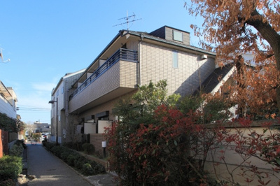 【外観】 | ジョイハイツ | 閑静な住宅街に位置しております。