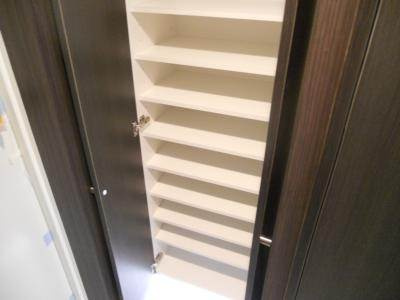 Artdevivre四条（アールドヴィーヴル四条）の設備|シューズＢＯＸ