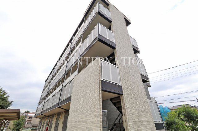 レオパレスグリーンサイトＡ棟の外観