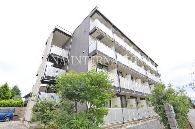 レオパレスグリーンサイトＡ棟の外観