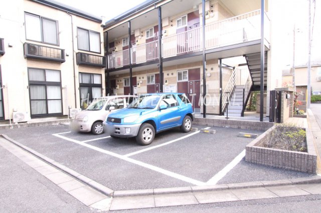 ＶＩＡＬＡＣＴＥＡの駐車場