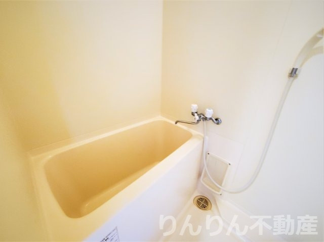 【浴室】 | シャトル沖浜 | お風呂です