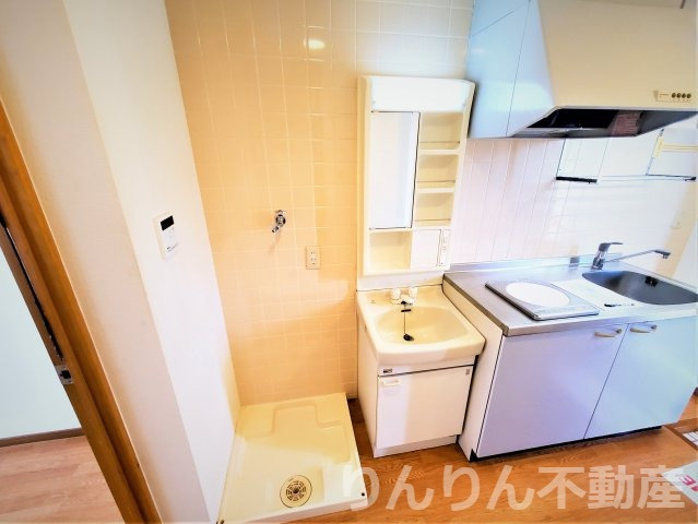 【独立洗面台】 | シャトル沖浜 | 独立洗面台あり、毎朝おしゃれに忙しい女性の方におすすめです