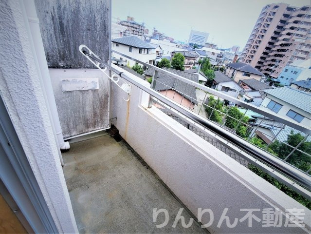 【バルコニー】 | シャトル沖浜 | 暖かな日差しのふりそそぐバルコニー