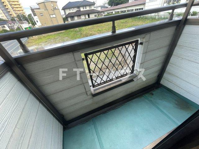 グランデ藤崎のバルコニー