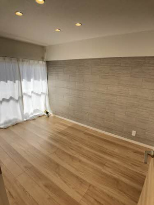 【洋室】 | フレグランスいずみB棟・