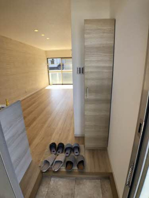 【玄関】 | フレグランスいずみB棟・