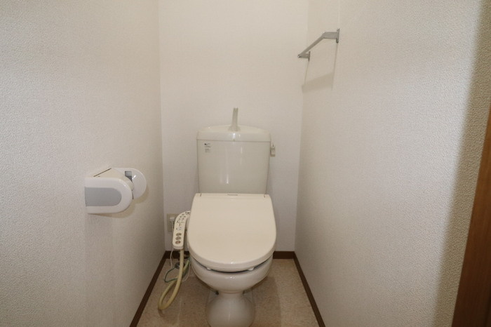 熊本市北区西梶尾町のアパートのトイレ