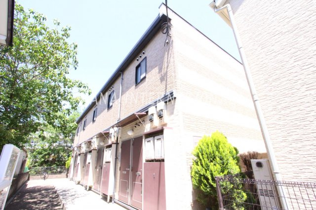 レオパレスフェリーチェの外観