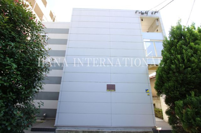 レオパレスノクターンの外観