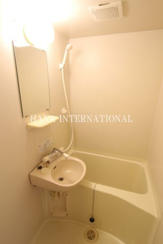 レオパレスグリーンハウスⅢの浴室