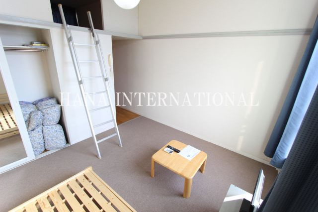 レオパレスグリーンハウスⅢの居間・リビング