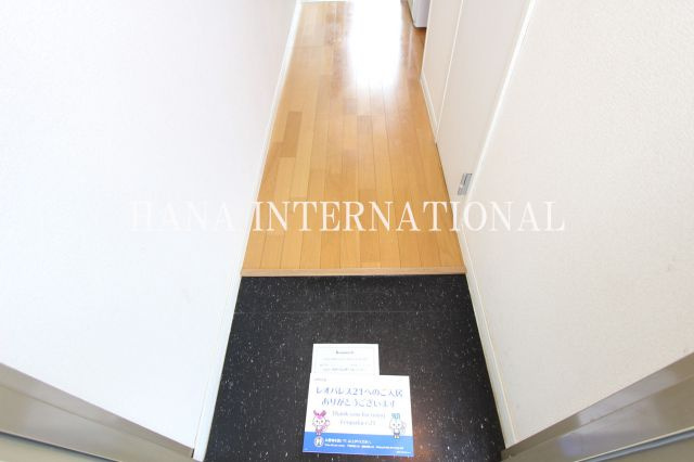 レオパレスグリーンハウスⅢの玄関