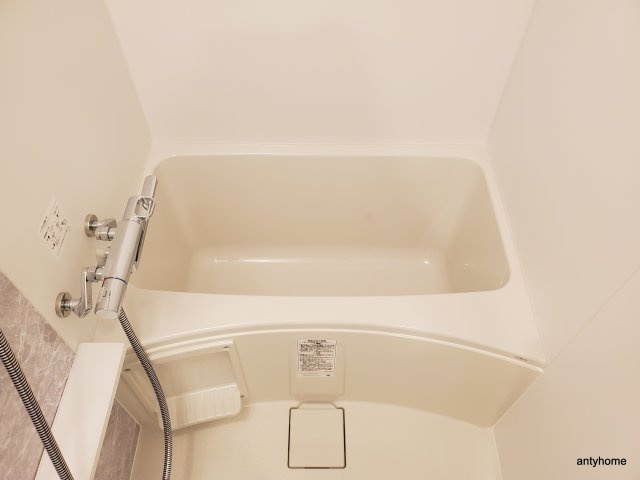 エスリード弁天町クレール 仲介手数料無料の浴室