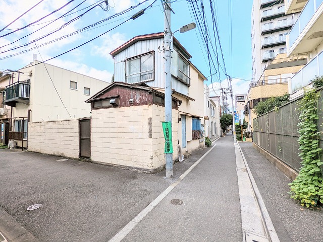 台東区千束３丁目の売地の前面道路含む現地写真