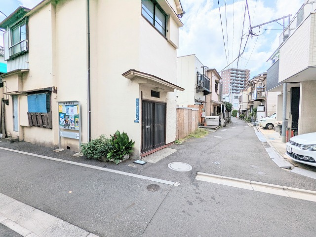 台東区千束３丁目の売地の前面道路含む現地写真