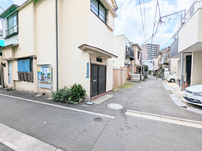 【前面道路含む現地写真】 | 台東区千束３丁目の売地