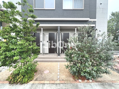 【エントランス】 | リバーライト