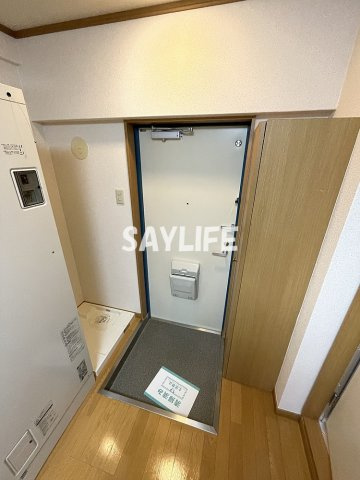 新深江池田マンションの玄関