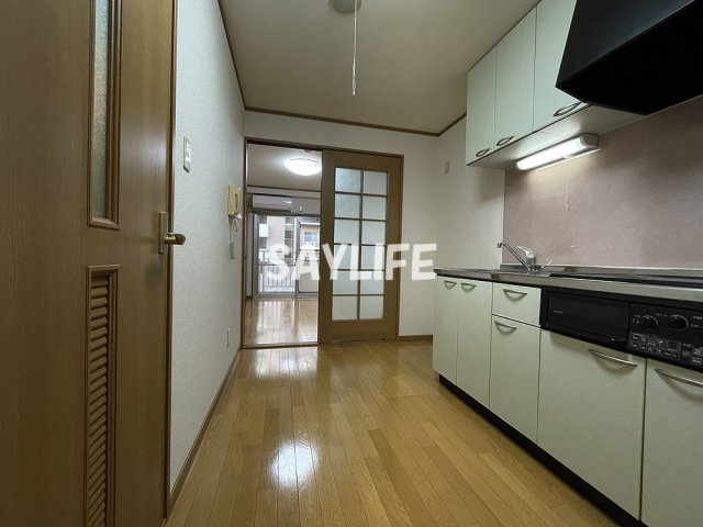 新深江池田マンションの居間・リビング