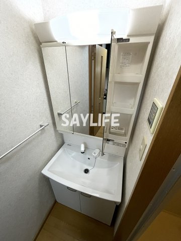 新深江池田マンションの洗面所
