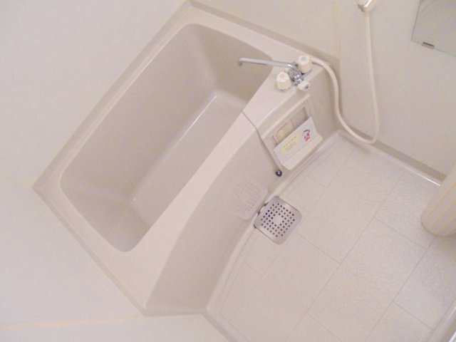 カサベルデの浴室